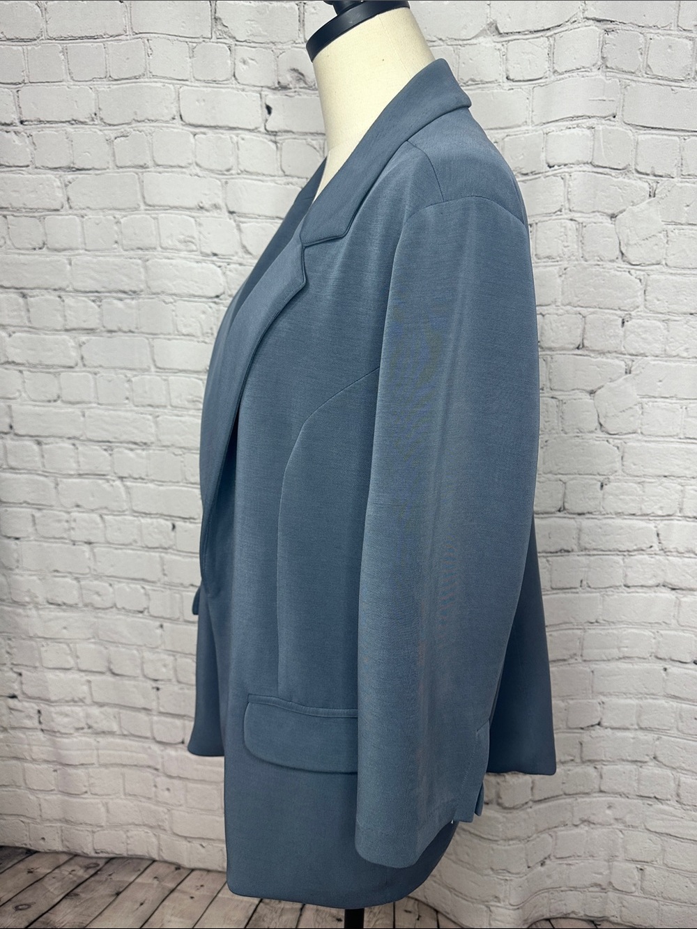 Skies Are Blue Notch Lapel 3/4 Sleeve Open Front Statement Blazer XL - 1X Modal - Picture 3 of 9